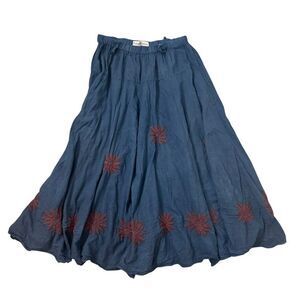JP and Mattie Skirting  Large Blue Embroidered Elastic Waist Peasant Boho